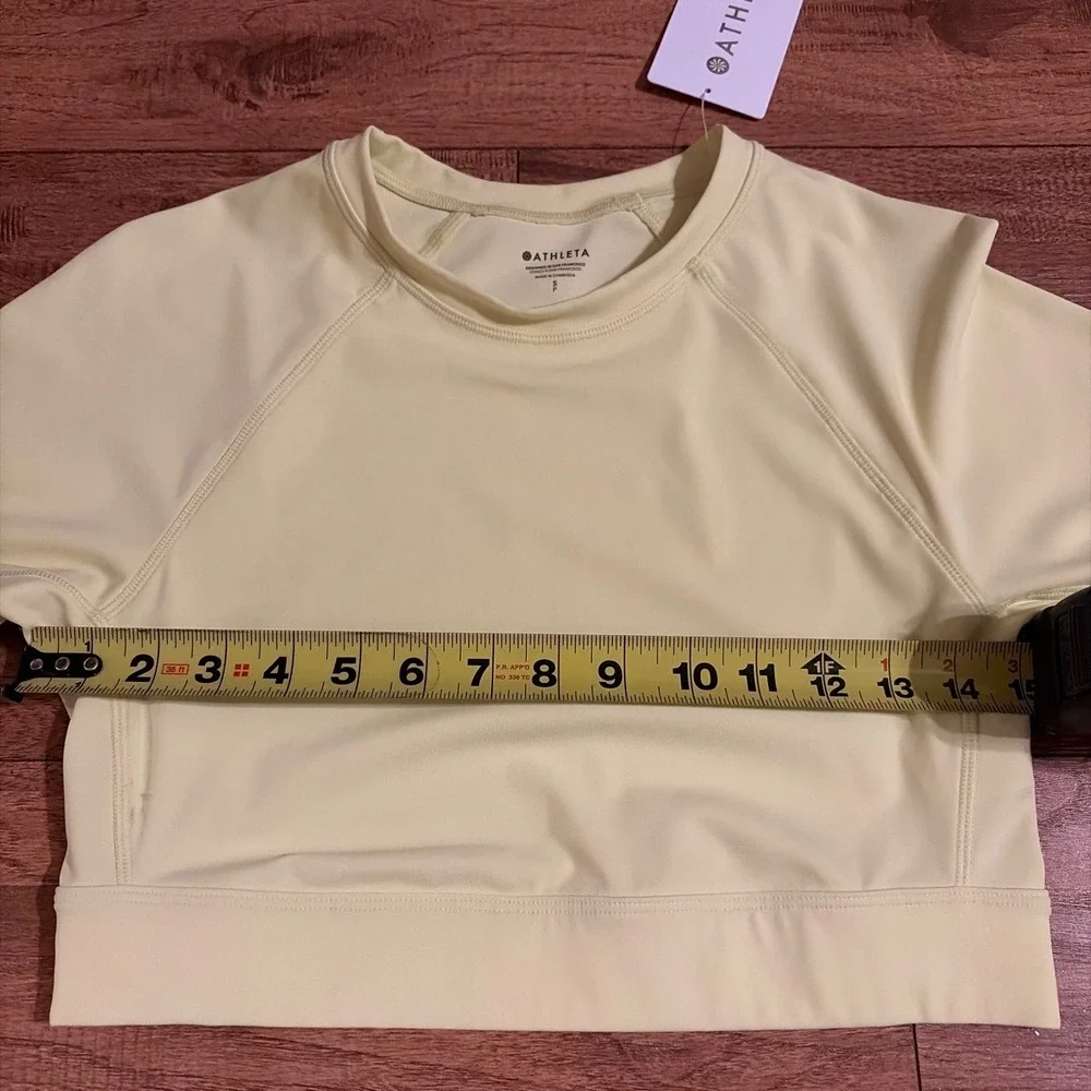 Athleta Crop Rashguard Long Sleeve Swim Top Yellow UPF 40+ Small NWT
